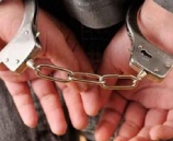 الشرطة تقبض على مطلوب بقضايا نصب بمبالغ تزيد عن مليون شيكل في اريحا