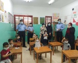 الشرطة تنظم حملة توعية لعدد من رياض الأطفال في بلدة ديراستيا بسلفيت