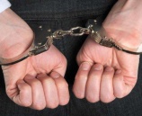 الشرطة تقبض على مشتبه فيهم بقضايا جنائية في نابلس