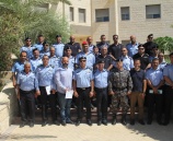 كلية فلسطين للعلوم الشرطية تخرّج دورة تخصصية بعنوان " الاتصال بغرض التفاوض"