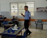 الشرطة تحاضر بطلبة المدارس في قلقيلية  