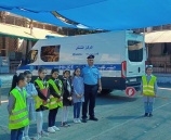الشرطة تطلق مشروع دوريات الأمان على الطرق في مدرسة بقلقيلية