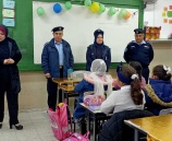 الشرطة تحاضر بطلبة مدرسة في قلقيلية
