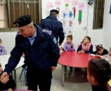 الشرطة تنظم نشاطاً توعوياً ترفيهياً لأطفال روضة في قلقيلية