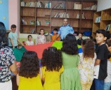 الشرطة  تنظم يوما ترفيهيا لأطفال مكتبة بلدية  طوباس  