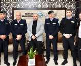 الشرطة وبلدية البيرة يبحثان سبل التعاون المشترك