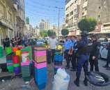 الشرطة والأجهزة الأمنية يطلقان حملة لتنظيم الأسواق وإزالة التعديات بالتعاون مع البلدية في الخليل .