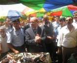 الشرطة ترافق وزير الاقتصاد الوطني جولته في اسواق مدينتي رام الله والبيرة