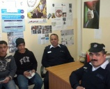 طلاب مدرسة ذكور قلنديا يزورون شرطة ضواحي القدس