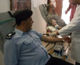 الشرطة تشارك مع الأجهزة الأمنية في حملة للتبرع بالدم  لمرضى الثلاسيميا في طولكرم
