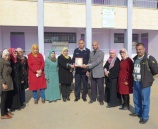أريحا : الشرطة تكرم مدرسة عمر بن الخطاب بمناسبة يوم المعلم الفلسطيني
