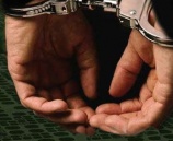 الشرطة تقبض على شخص متهم بالسرقة في طوباس