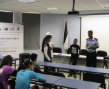 الشرطة تنظم محاضرة في المركز الكوري الفلسطيني في الخليل