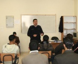 الشرطة تنظم محاضرة توعوية لطلبة مدرسة الشارقة في قلقيلية