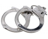 الشرطة تقبض على شخصين بتهمة السرقة في نابلس و سلفيت