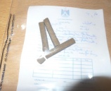 الشرطة تقبض على شخص بتهمة حيازة مواد مخدرة  في نابلس.