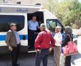 مركز الشرطة المتنقل يزور بلدة رافات في ضواحي القدس