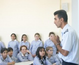 الشرطة تطلق المرحلة الأولى من محاضرات التوعية الأمنية لطلبة المدارس في جنين