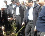 الشرطة تشارك في حملة شجرة لكل مواطن في طوباس