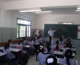 الشرطة تواصل برنامج محاضرات التوعية الأمنية لطلبة المدارس في طوباس