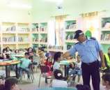 الشرطة يوم مروري لأطفال مخيم القدس لنا في الخليل