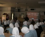 الشرطة تحاضر بطالبات مدرسة فاطمة سرور الثانوية في بلدة عزون