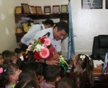 أشبال وزهرات روضة البيلسان يكرمون مديرية شرطة قلقيلية