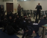 تنظيم محاضرة توعية للتعريف بالشرطة واهمية الامن لطلبة مدرسة فلسطين العربية