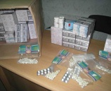 الشرطة تضبط ٤٢٠٠ قرص دواء منتهي الصلاحيه في نابلس