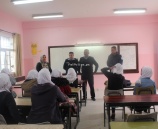 المركز المتنقل ينظم عدة فعاليات توعية وارشاد في بلدة السموع بالخليل
