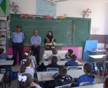 الشرطة تنظم سلسلة محاضرات توعية لطلبة مدرسة الشهداء الأساسية في قلقيلية