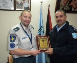 شرطة نابلس تكرم بعثة الشرطة الأوروبية في فلسطين