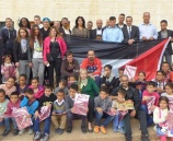 الشرطة تكرم40 طفلا من المشاركين في مشروع "أرسم أملاً " في اريحا