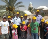 شرطة سلفيت تنظم رحلة تعليمية وترفيهية لمخيم طلائع الشرطة إلى أريحا