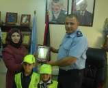 مدرسة الشهداء الأساسية تكرم الشرطة في قلقيلية