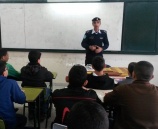 الشرطة تعقد أربع محاضرات حول السلامة المرورية   لطلبة المدارس في طولكرم