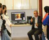 طلاب كلية القانون في جامعة بيرزيت يزورون المختبر الجنائي ودائرة البصمات في الشرطة