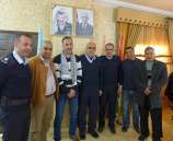 الاسير المحرر جمال ابو محسن يزور مديرية شرطة طوباس ويشيد باداء الشرطة