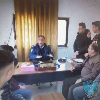 الشرطة تستضيف عدد من طلاب مدرسة ذكور بيت فجار الثانوية في بيت لحم