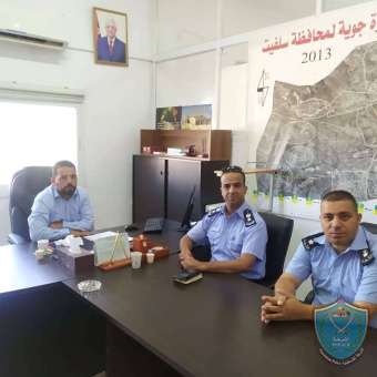 الشرطة والاوقاف يبحثان سبل التعاون المشترك في سلفيت