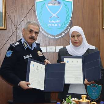 وزارة شؤون المرأة والشرطة يوقعان مذكرة تفاهم وتعاون 