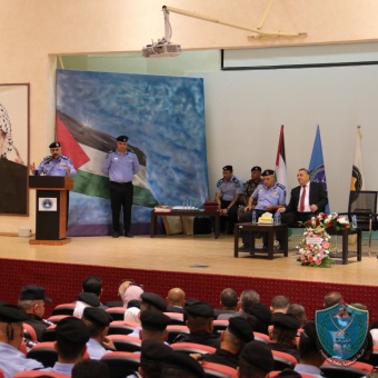 كلية فلسطين للعلوم الشرطية تخرّج دورة تأهيل الضباط ال21 بحضور الشركاء 