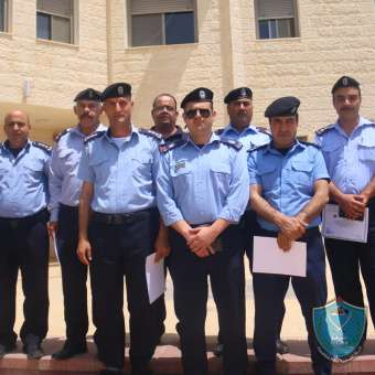 كلية فلسطين للعلوم الشرطية في أريحا تخرّج دورة تدريبية متخصصة في مهارات تنفيذ المذكرات القضائية 
