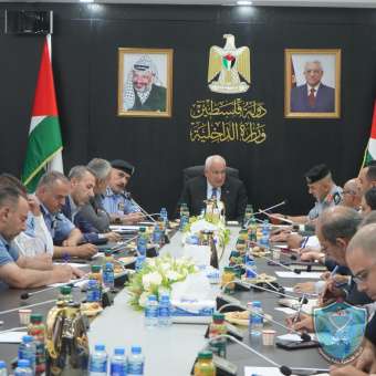 وزير الداخلية يترأس اجتماع المجلس الاعلى للدفاع المدني