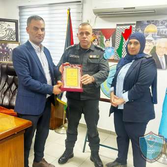 الشرطة تختتم دورة تصنيع غذائي في مركز إصلاح وتأهيل أريحا