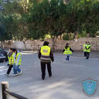 الشرطة تنظم تدريبا عمليا لفرق السلامة المرورية  في نابلس 
