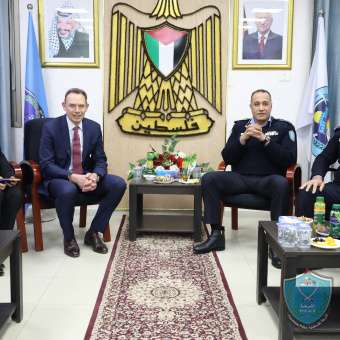كلية فلسطين للعلوم الشرطية تستضيف وفدا من هيئة العمل الخارجي الاوروبي