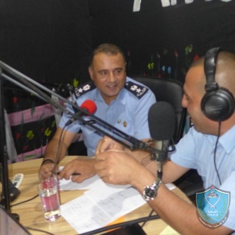 الشرطة تنظم حلقة جديدة من برنامج الشرطة في خدمتك من  محافظة طولكرم