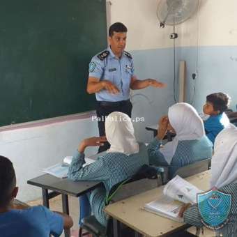 أريحا : الشرطة تطلق برنامج التوعية حول  الجرائم الالكترونية  في الاغوار