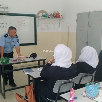 مركزالشرطة  المتنقل يعقد 4 محاضرات  بالتوعية الشرطية لطلبة مدرسة سفارين في طولكرم.